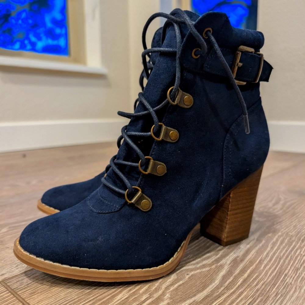 Stylish Navy Faux Suede Ankle Booties